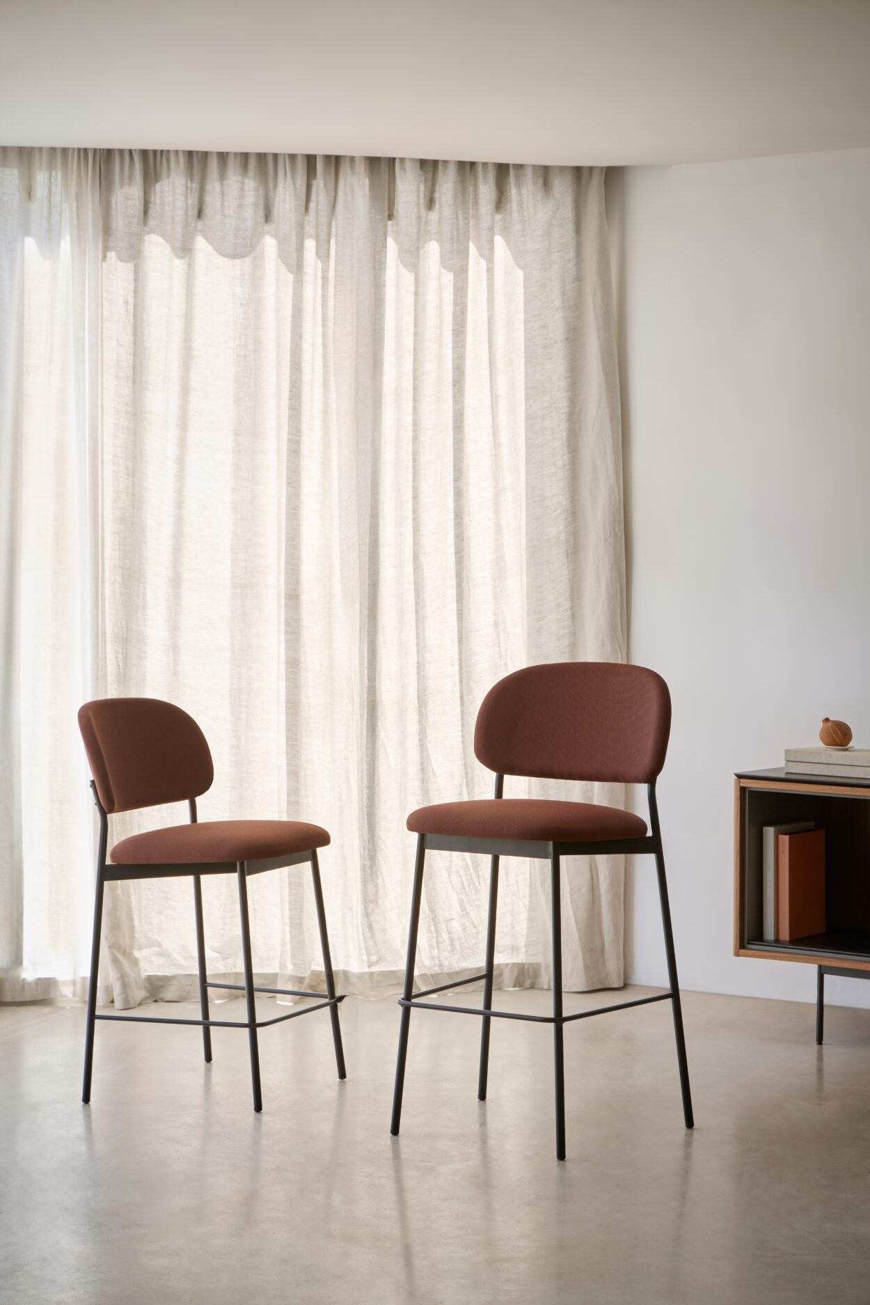 RC Metal  Medium stool - Image 4
