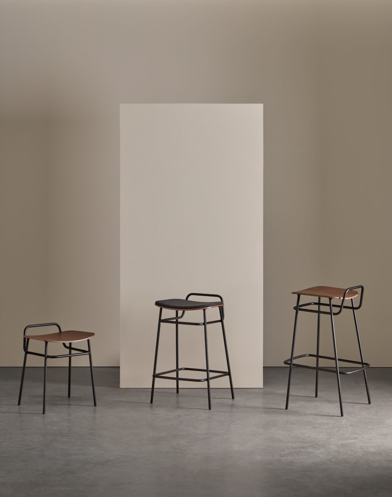 FOSCA  High handle stool - Image 9