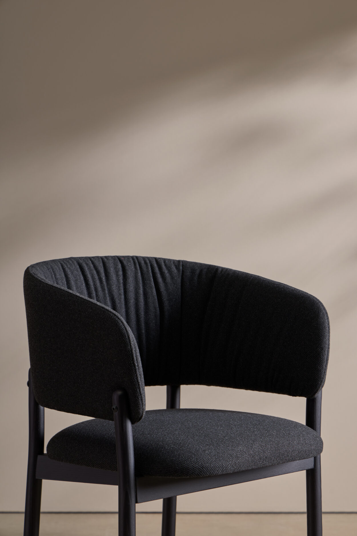 RC Wood Soft Medium Armrest Stool - Image 3