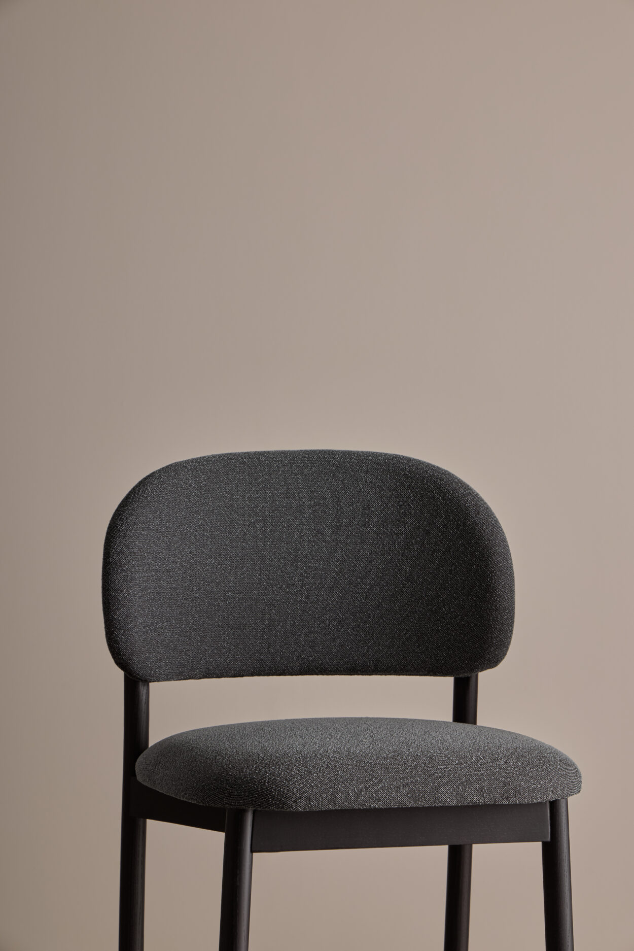 RC Wood Medium Stool - Image 3